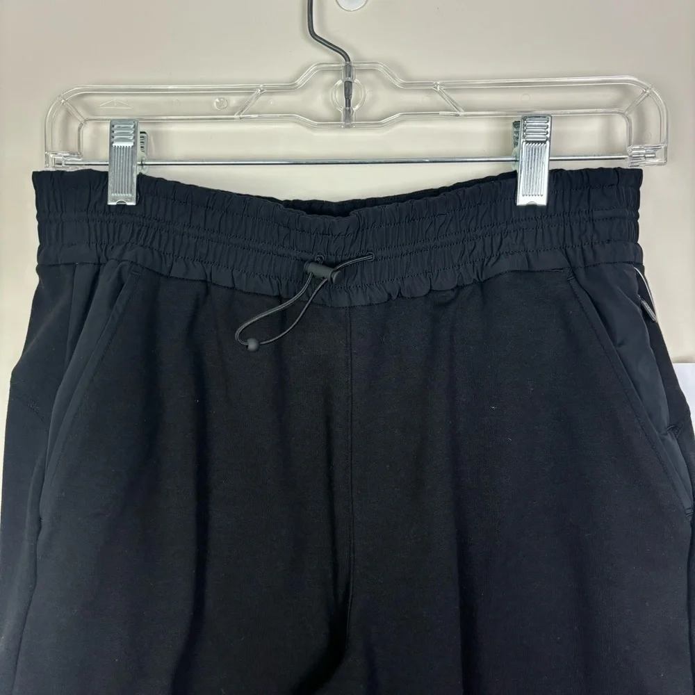 Athleta Triumph Hybrid Wide Crop Pant